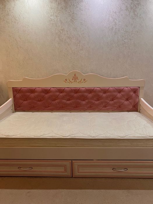 Детская кровать - диван