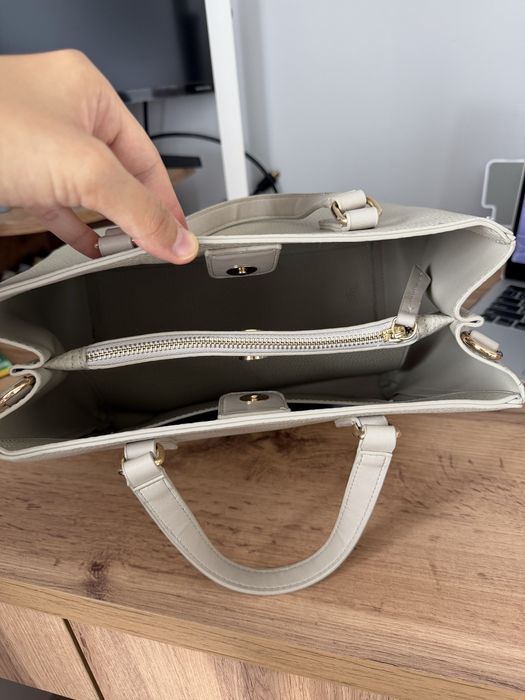 Продаю оригинал сумку Valentino