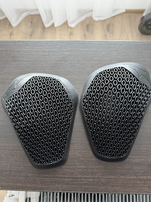 Protecții Alpinestars Nucleon Flex Plus Umeri
