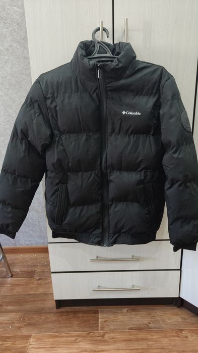 Продам зимнию куртку!