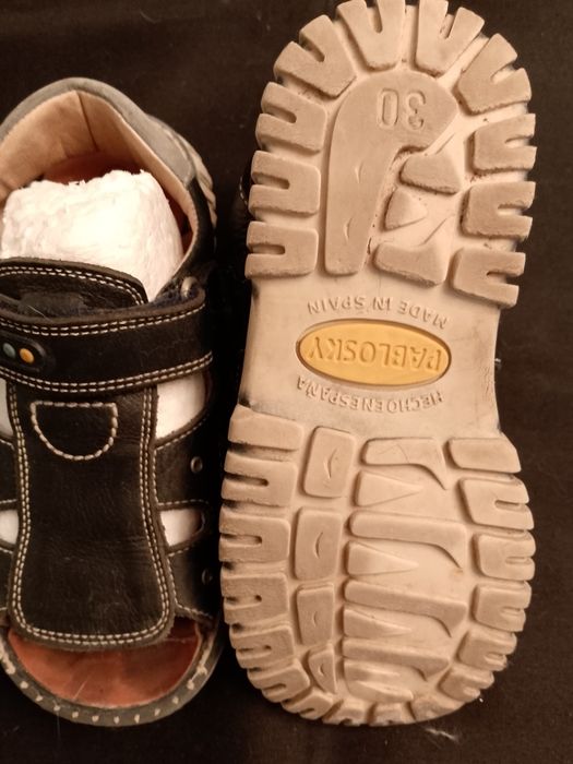 Ботиночки детские. Сандалии.