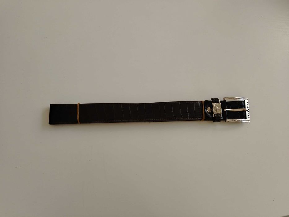 Продавам чудесен кафяв колан Cobbelti