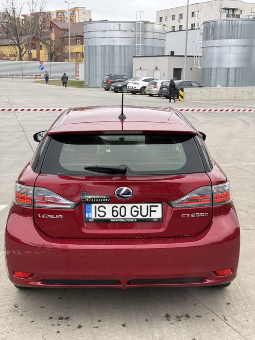 Lexus CT200h 2013