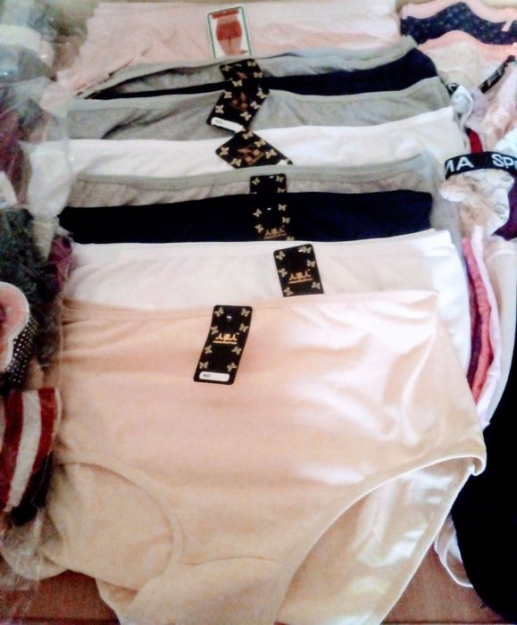 Нижнее бельё, носки, перчатки.