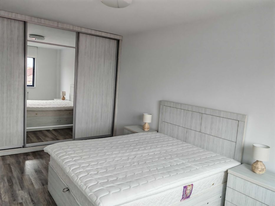 Apartament nou de închiriat