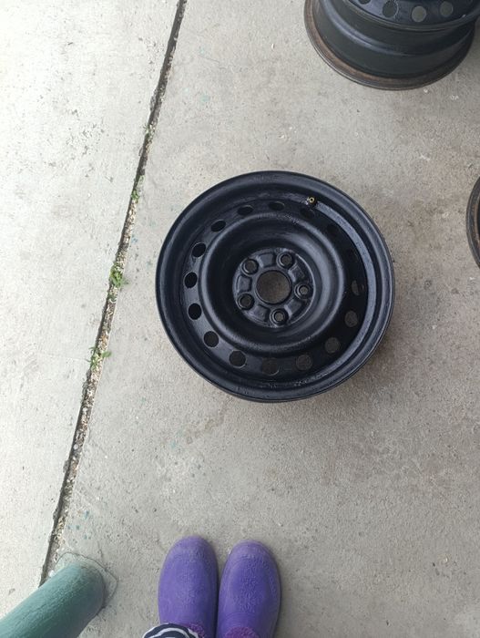 Диски на тайоту R 15