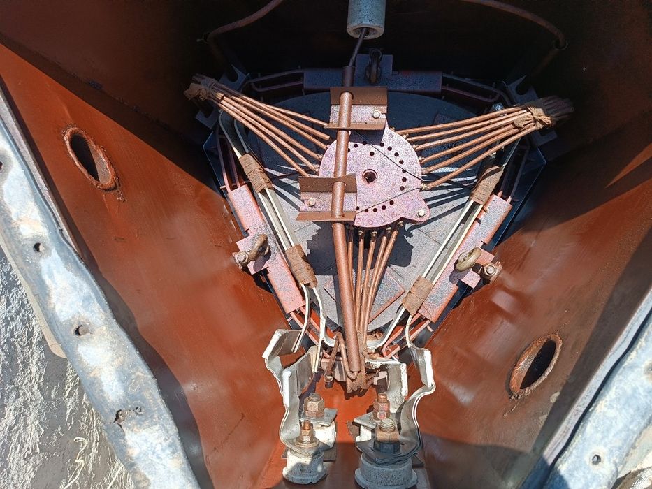 Трасфарматор сотилади