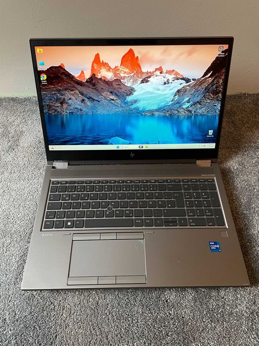i7 - 11850H, RTX 3000 6GB, 32GB RAM, 1TB NVMe SSD M.2 - HP Zbook Fury G8 - 15.6'' IPS FHD