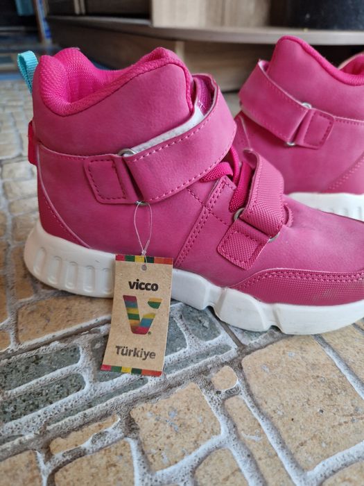 Продам осеннюю обувь Vicco 31 р