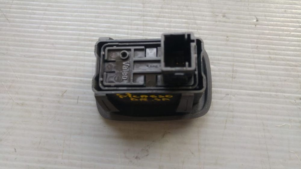 buton geam electric dreapta spate citroen c3 picasso