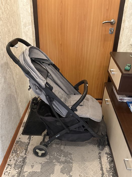 Продам детскую коляску
