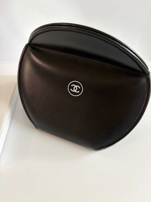 Dior джобно огледало, Chanel компактно огледало