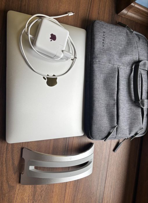 MacBook Pro M1 с приставка
