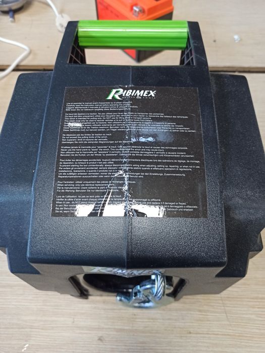 Troliu electric cu telecomanda, 5 tone.