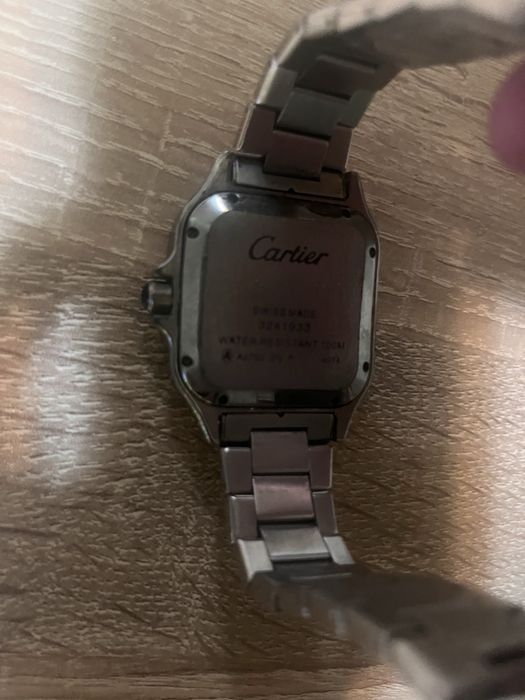 Часовник Cartier Quartz