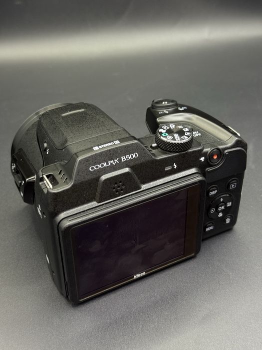 Фотоаппарат Nikon CoolPix B500