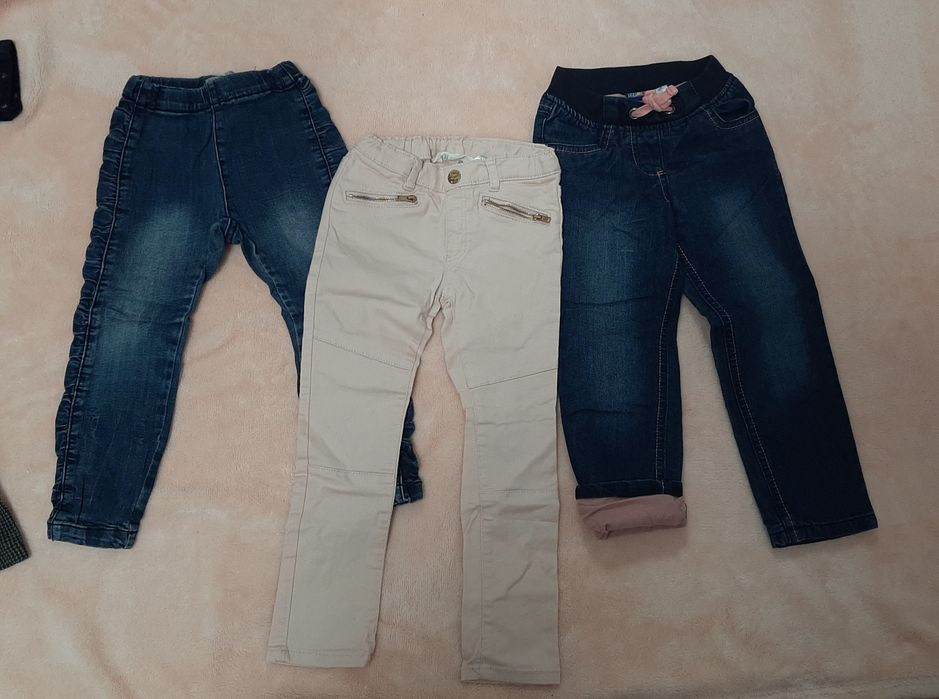 Дрехи за момиченце 98-104