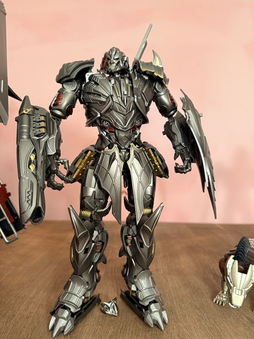 Vand colectie transformers autobot decepticon