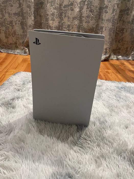 Playstation 5 с дисководом +1 джойстик