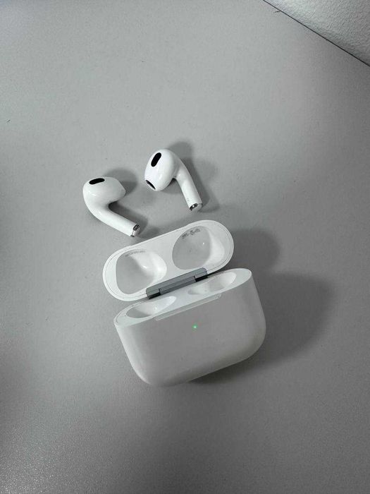 AirPods 3 iD 6916