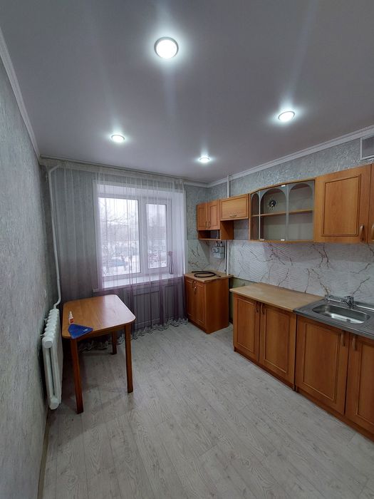 Продам однокомнатную квартиру. Глобус.