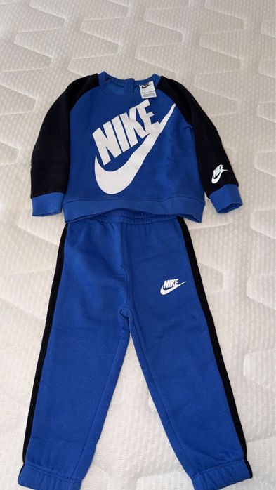 Trening Nike pt copii