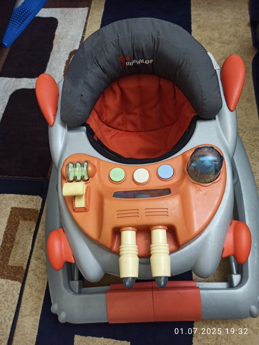 Ходунок Mamalove состояние хорошее