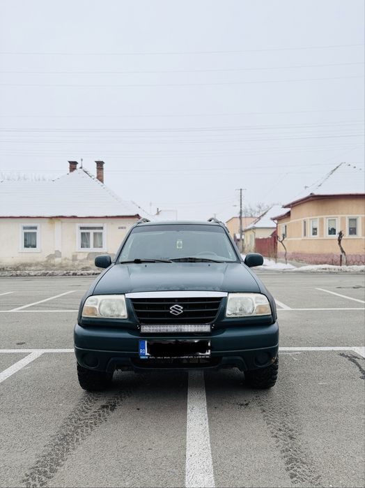 Suzuki Grand Vitara  ,4x4 ,1.6 benzină ,95 CAI ,MIC/MARE CU REDUCTOR