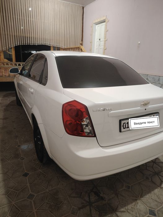 Lasetti 2013 yil 1.6 AT