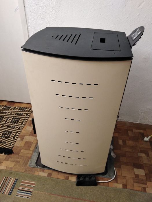 Пелетна камина Burnit