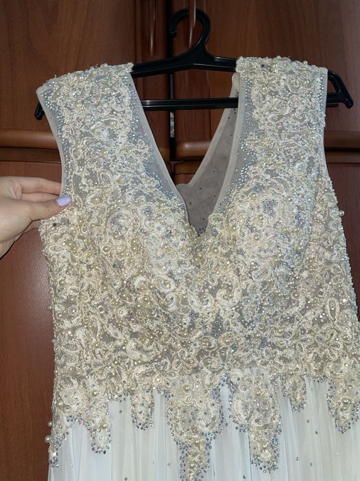 Новое турецкое отличного качества платье неодеванное