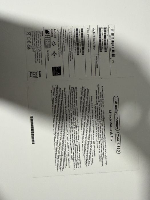 Apple MacBook Pro 256 GB 8GB RAM