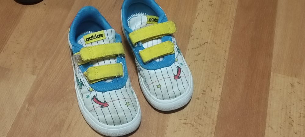 Tenesi Adidas ediția Mickey Mouse 27