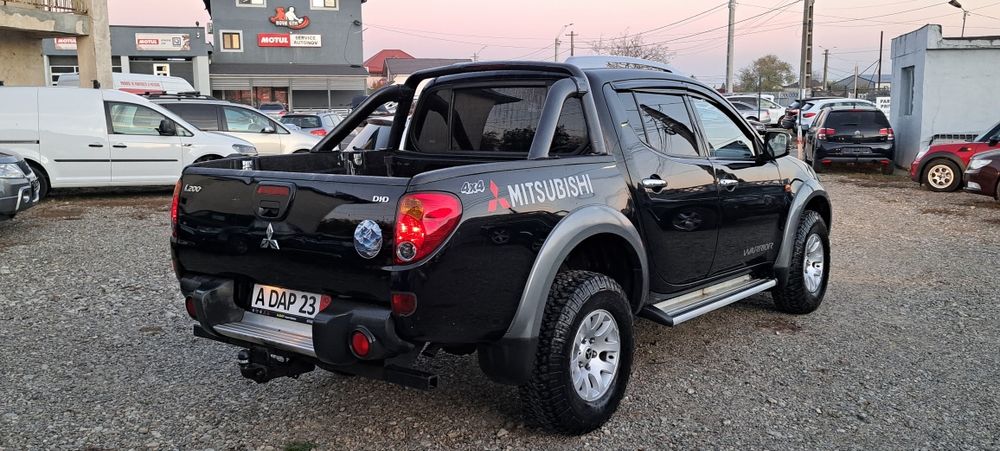 Mitsubishi L200 2.5 DIESEL 4x4 REDUCTOR  mic/MARE an 2007