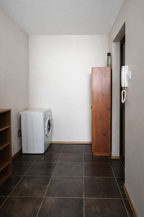 Дава се под наем Двустаен апартамент в София, Център - 45 кв.м за 600 € - Снимка #4