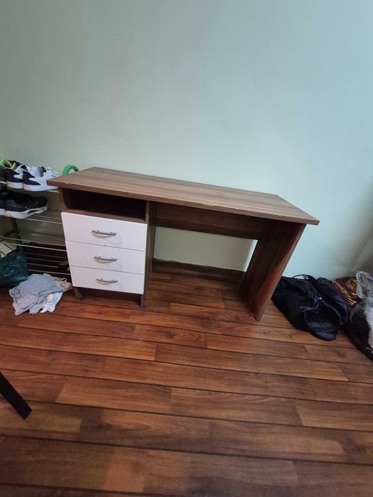 Комплект бюро и стол