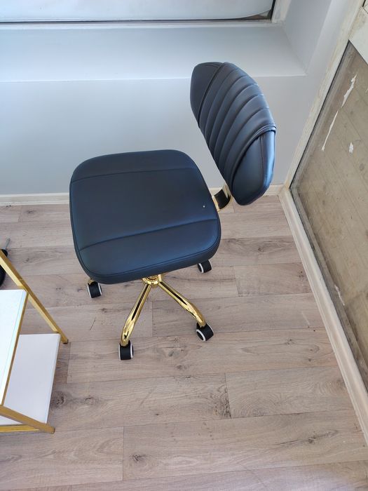 Оборудване за салон