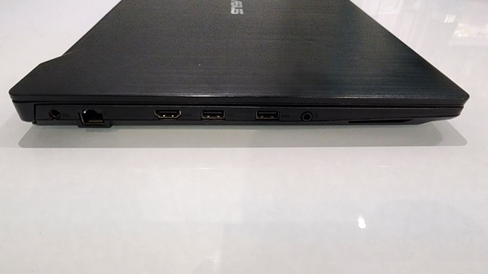 Asus FX503V TUF Gaming 15.6″ FHD, i7-7700HQ, GTX 1060 6GB, 16GB RAM