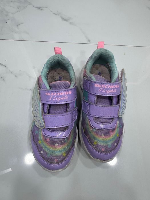 Кроссовки Skechers 26р