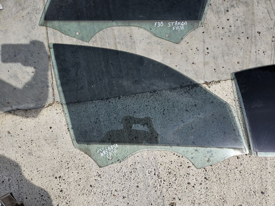 Geam BMW F30 Foliat Stanga Fata F30 Dreapta Fata F30 Stanga Spate BMW