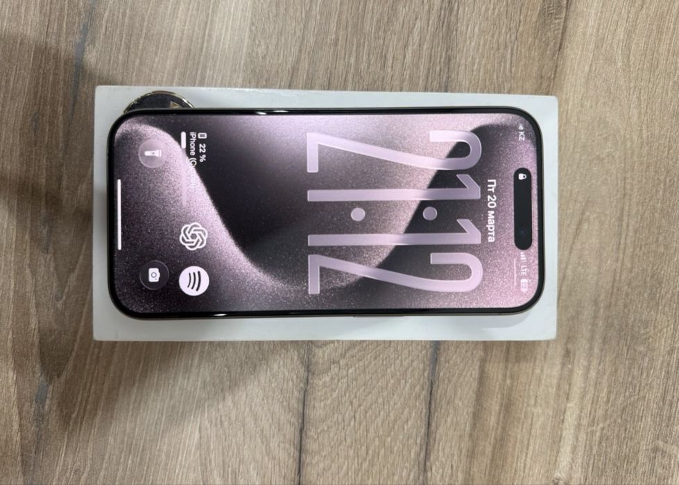 iPhone 15 pro 82% 256 гб
