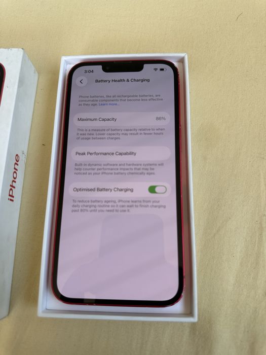 iPhone 14 Red 256GB Esim - заключен към оператор