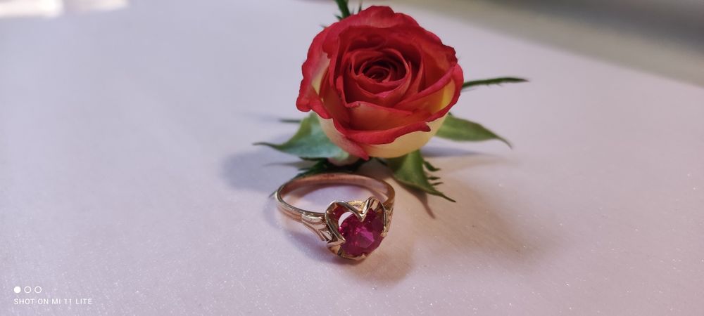 Советское золотое кольцо с рубином 583 пробы (новое)