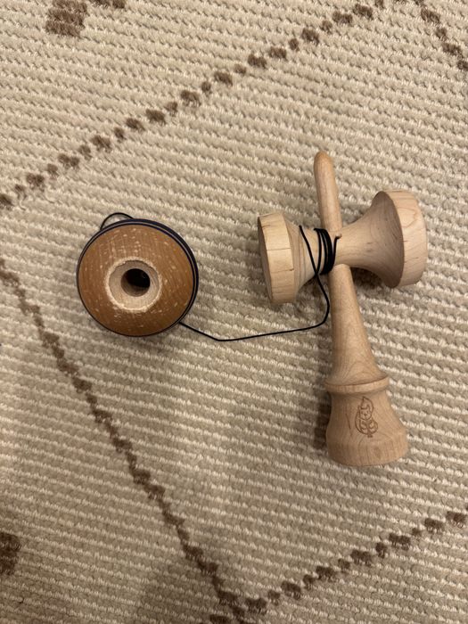 Kendama ken miguel tama su lab