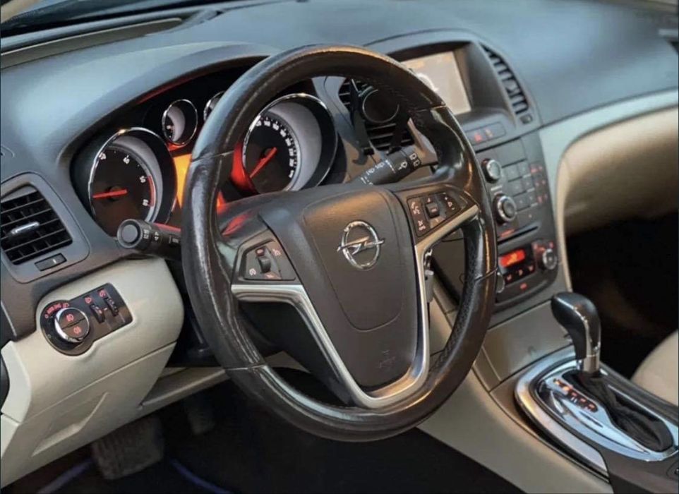 Vand opel insignia 2010