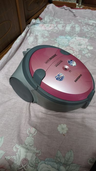 Пилесос хороший  оригинал Самсунг