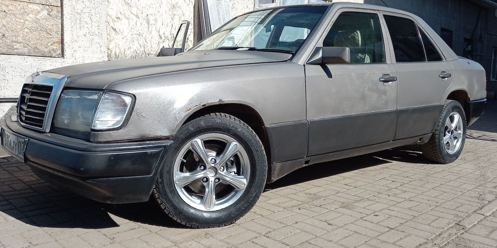 Продам Mercedes Benz W124!