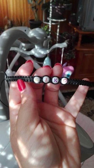 Плетени гривни с имена