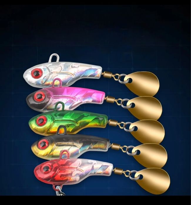 Блесна, поводок для рыбалки