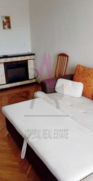 Дава се под наем Четиристаен апартамент в Варна, Възраждане 1 - 105 кв.м за 562 € - Снимка #2